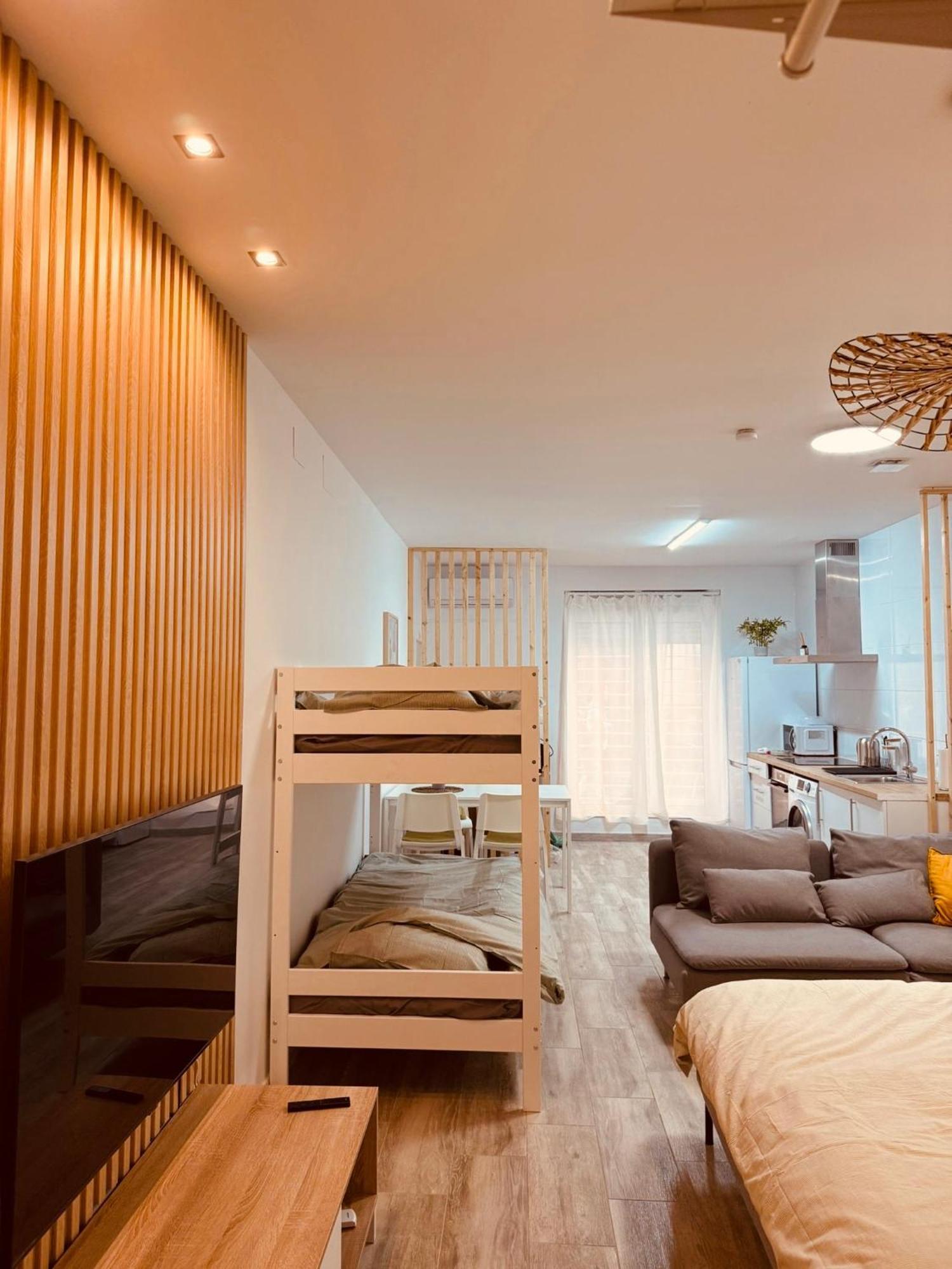Apartment El Apartamentito De Zamarrilla Parking Gratis Incluido Málaga